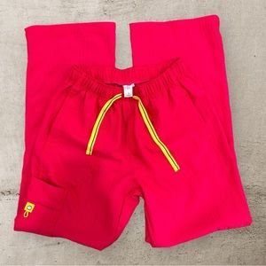 Small Wonder Wink scrub pants